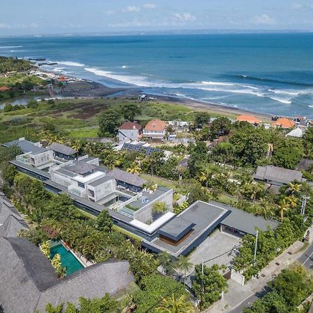 Lautan Kupu - Kupu Villas Kuta  Exterior photo