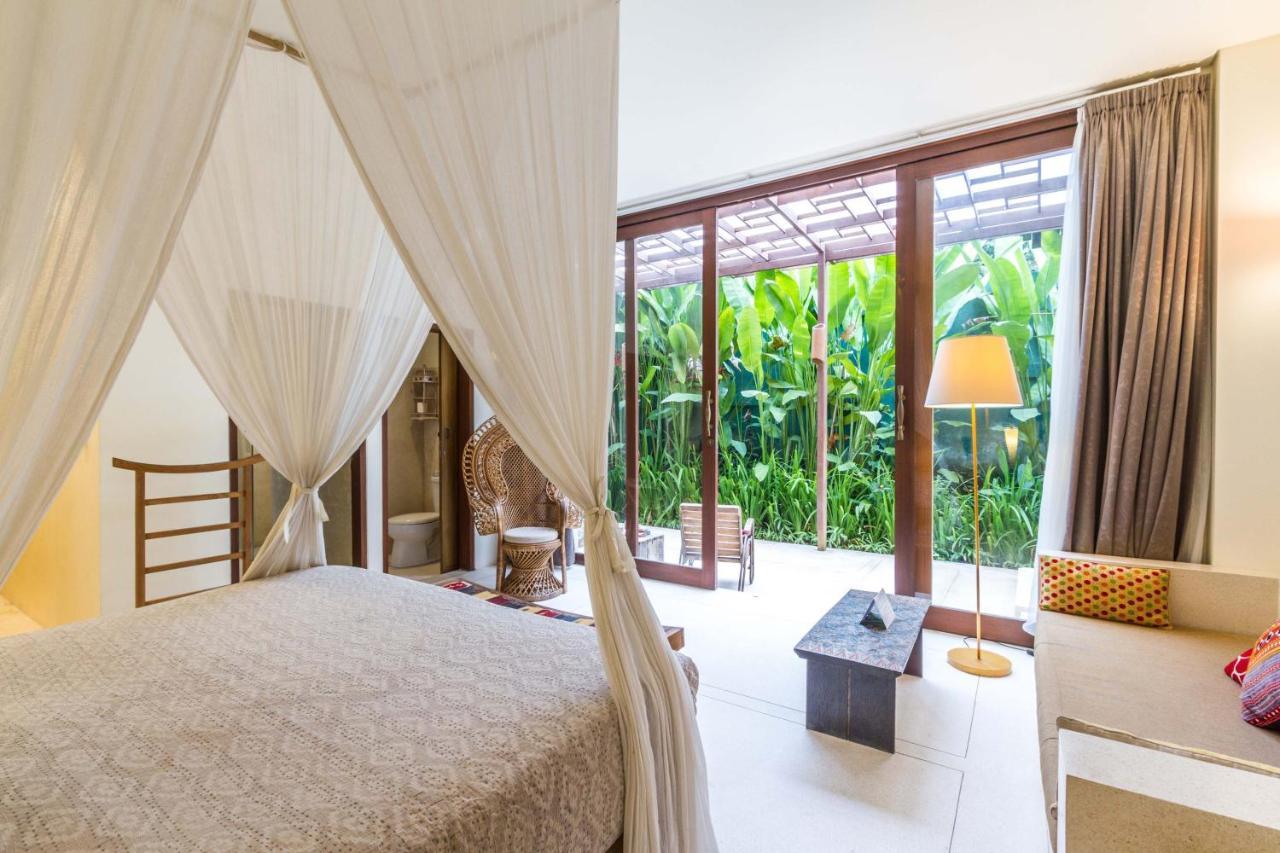 Lautan Kupu - Kupu Villas Kuta  Exterior photo