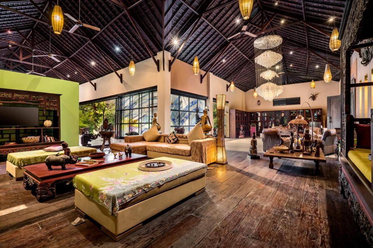 Lautan Kupu - Kupu Villas Kuta  Exterior photo