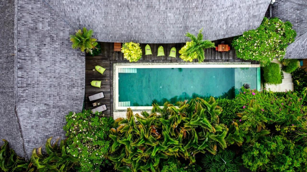Lautan Kupu - Kupu Villas Kuta  Exterior photo